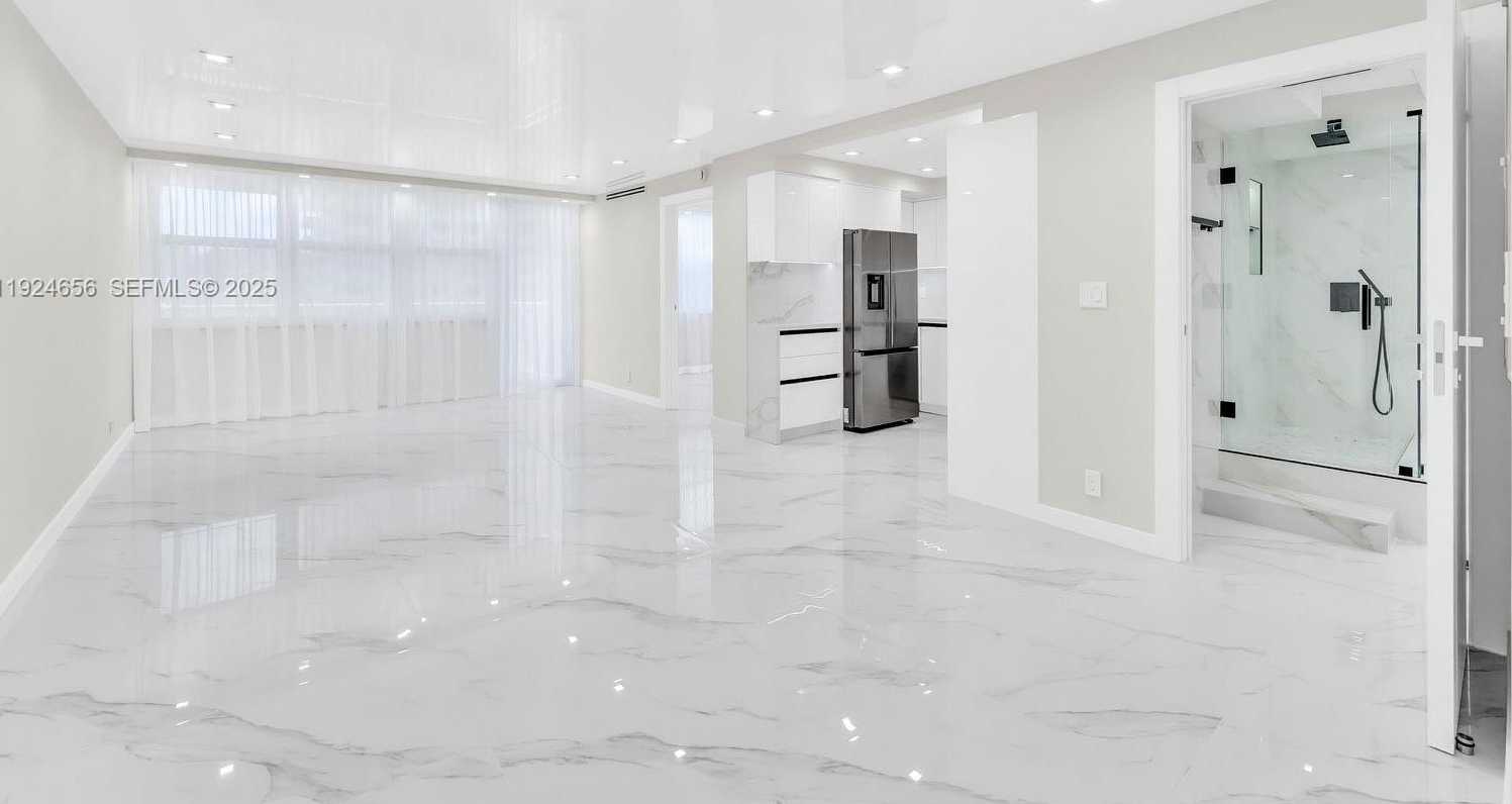 Small Image of 251 174TH ST #1414, Sunny Isles Beach Number 5