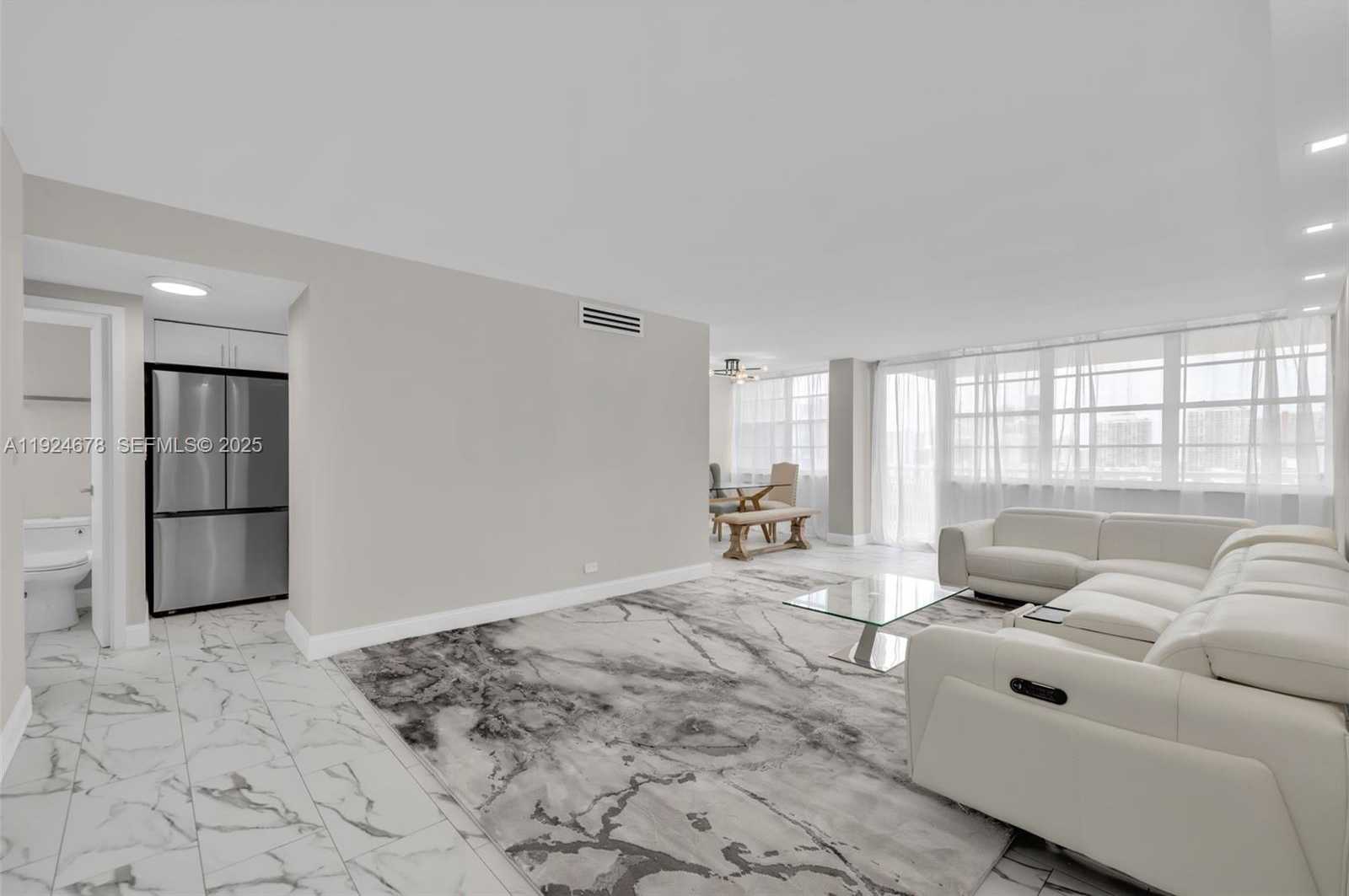 Small Image of 251 174TH ST #1415, Sunny Isles Beach Number 5