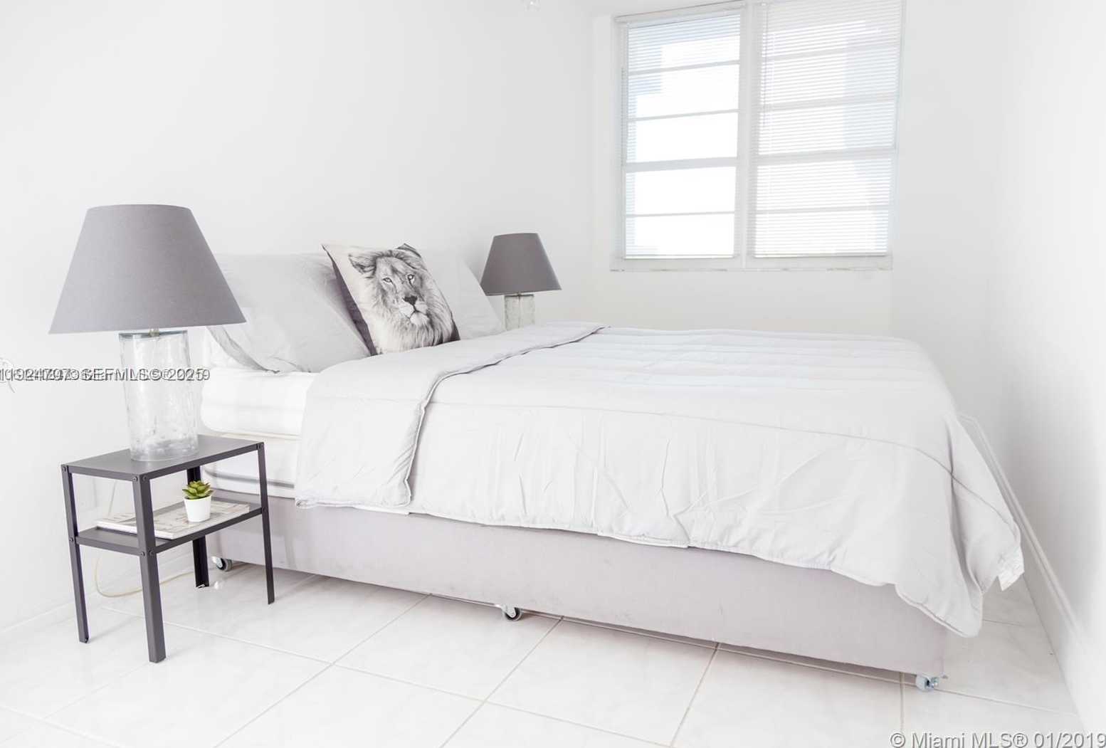 Small Image of 100 LINCOLN RD #1216, Miami Beach Number 2