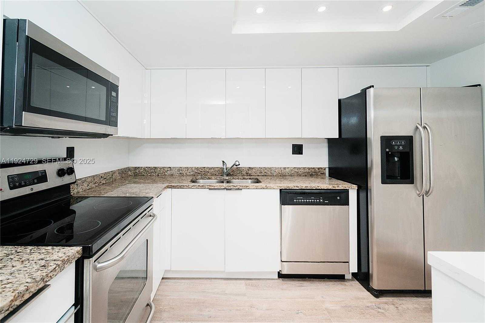 Small Image of 3300 NORTH EAST 192ND ST #515, Aventura Number 5