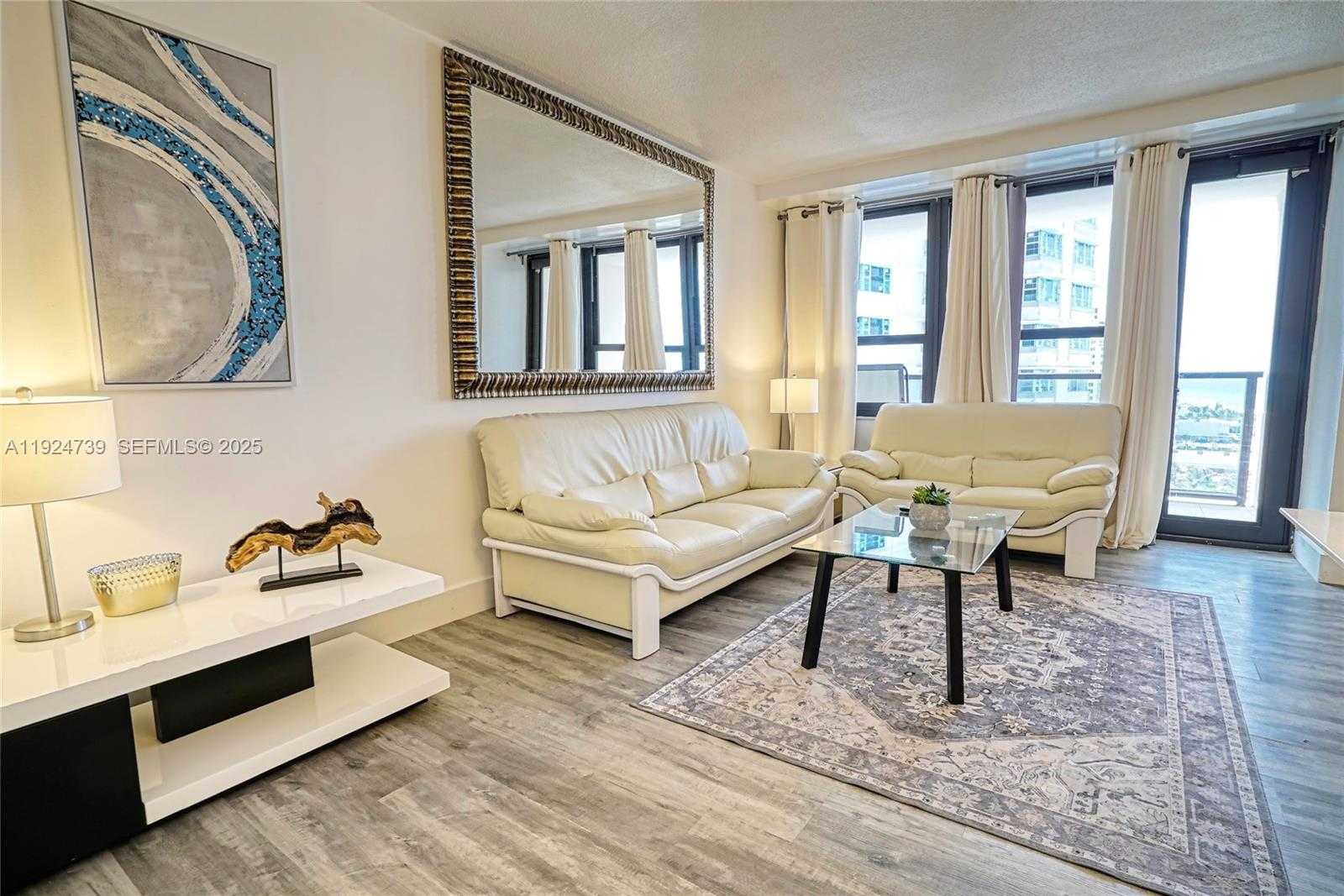 Small Image of 5225 COLLINS AVE #1204, Miami Beach Number 25