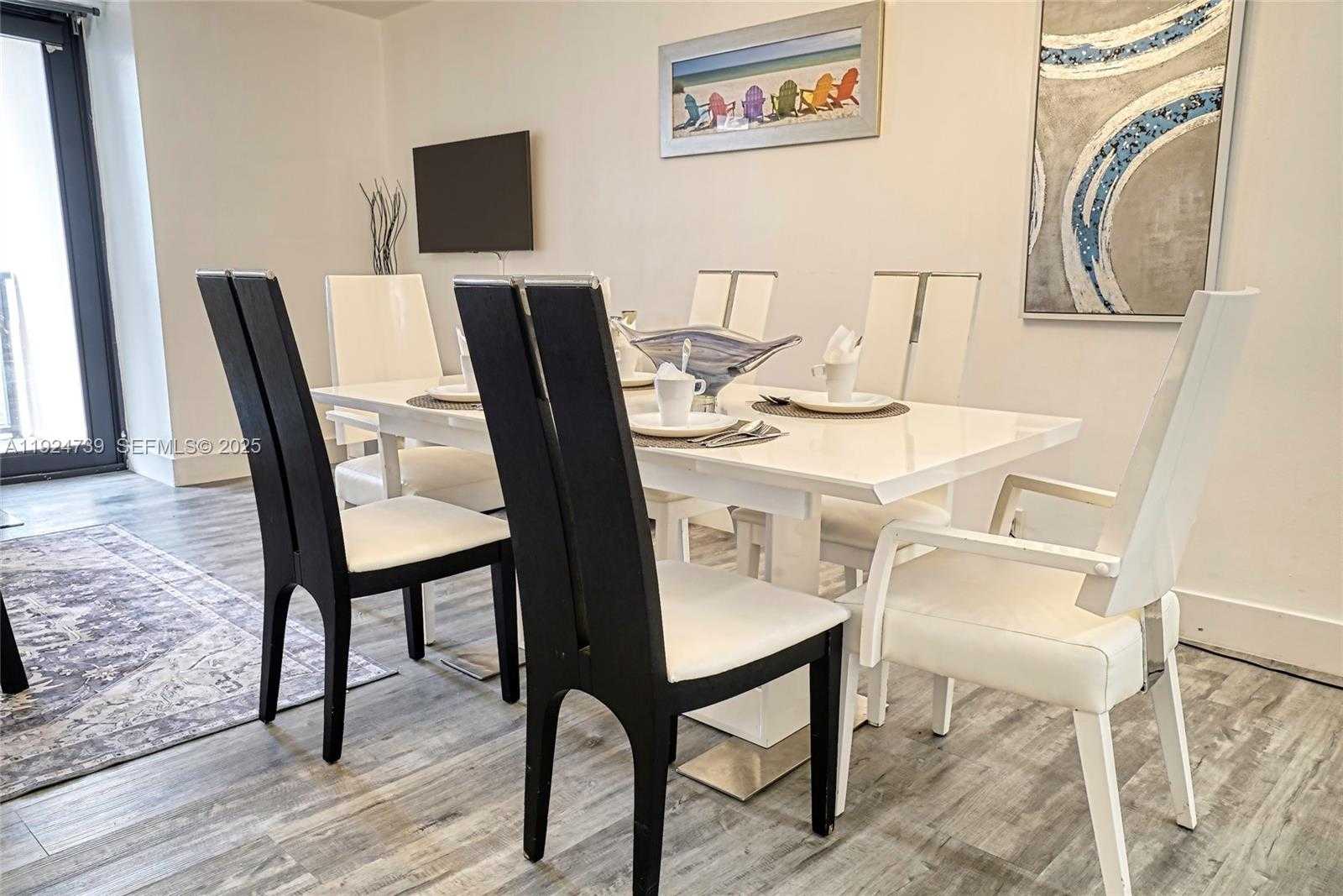 Small Image of 5225 COLLINS AVE #1204, Miami Beach Number 26