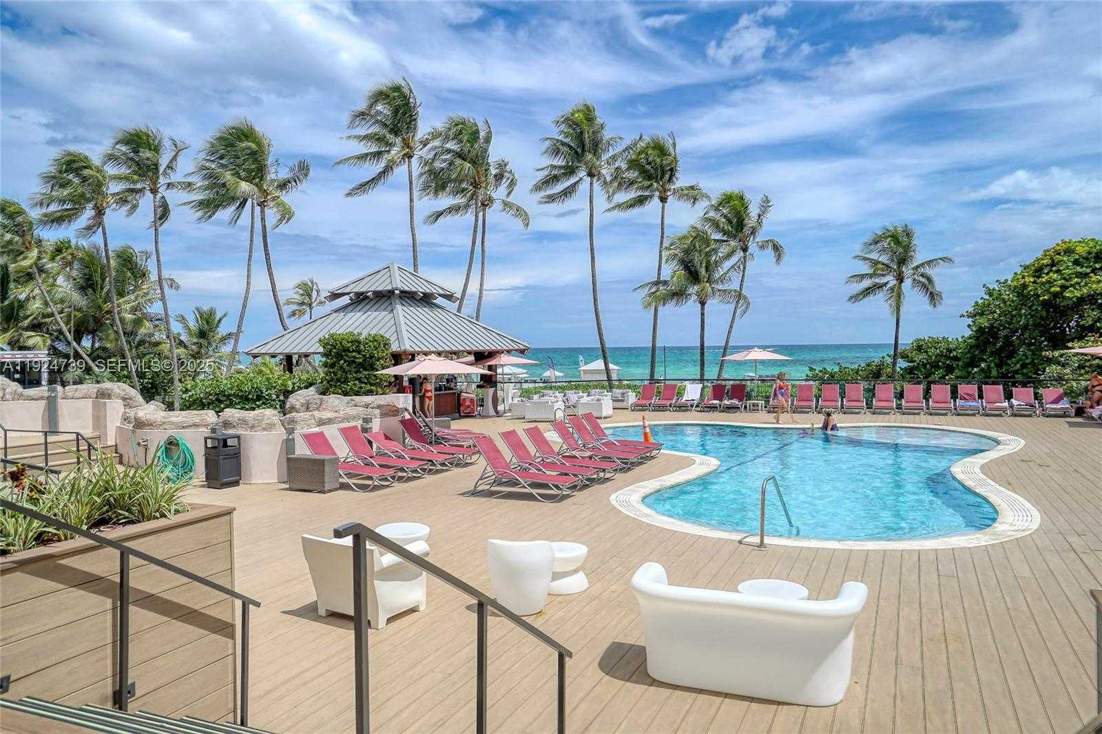 Small Image of 5225 COLLINS AVE #1204, Miami Beach Number 8