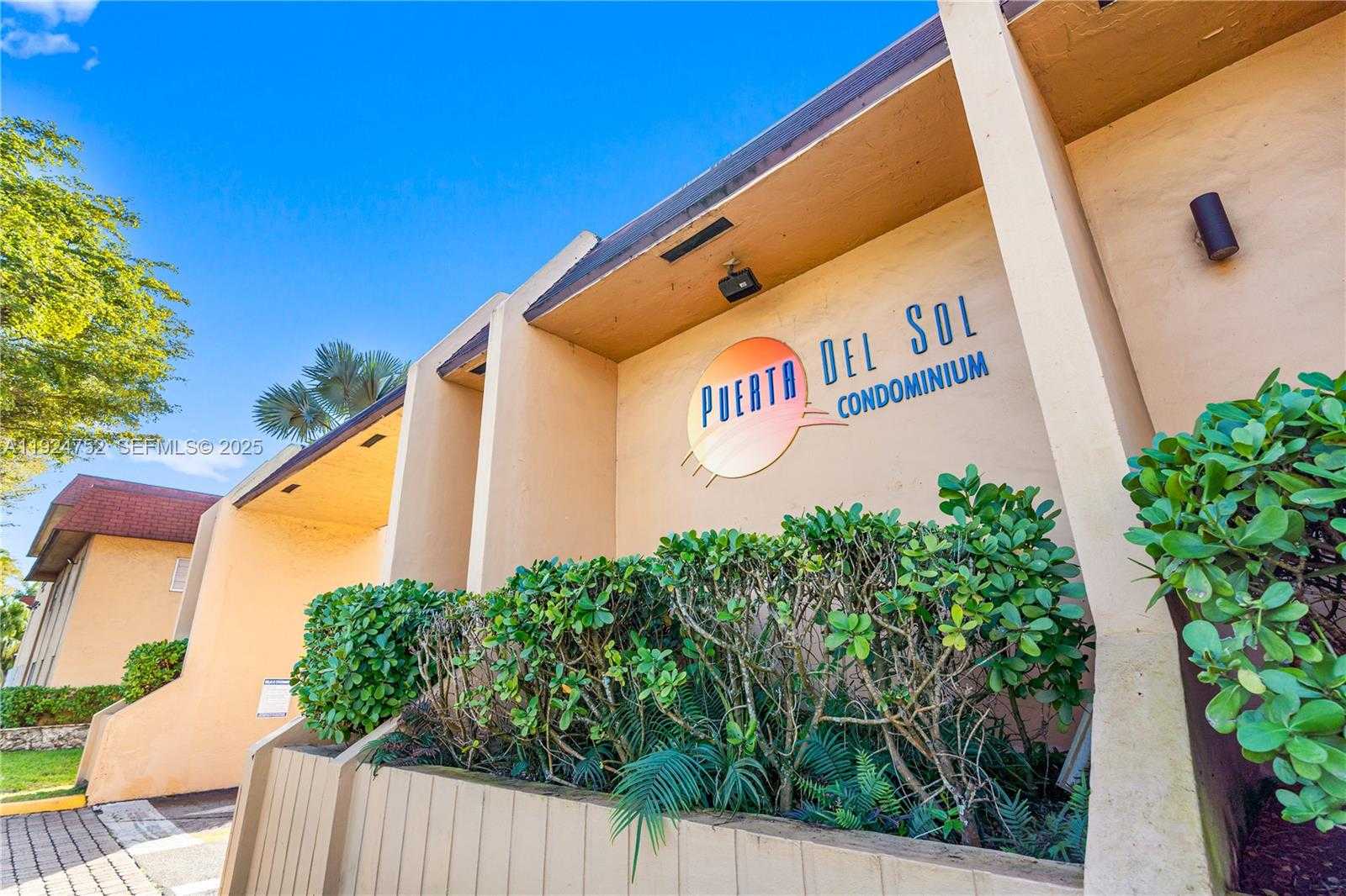 Small Image of 9972 SOUTH WEST 88TH ST #1126, Miami Number 1