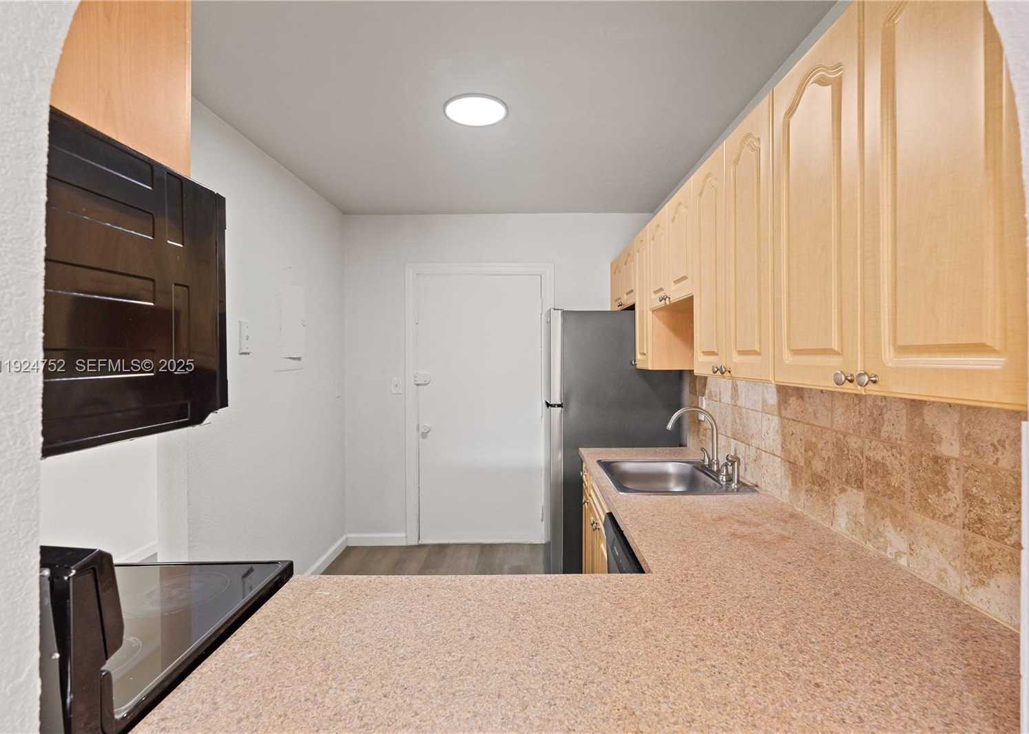 Small Image of 9972 SOUTH WEST 88TH ST #1126, Miami Number 10