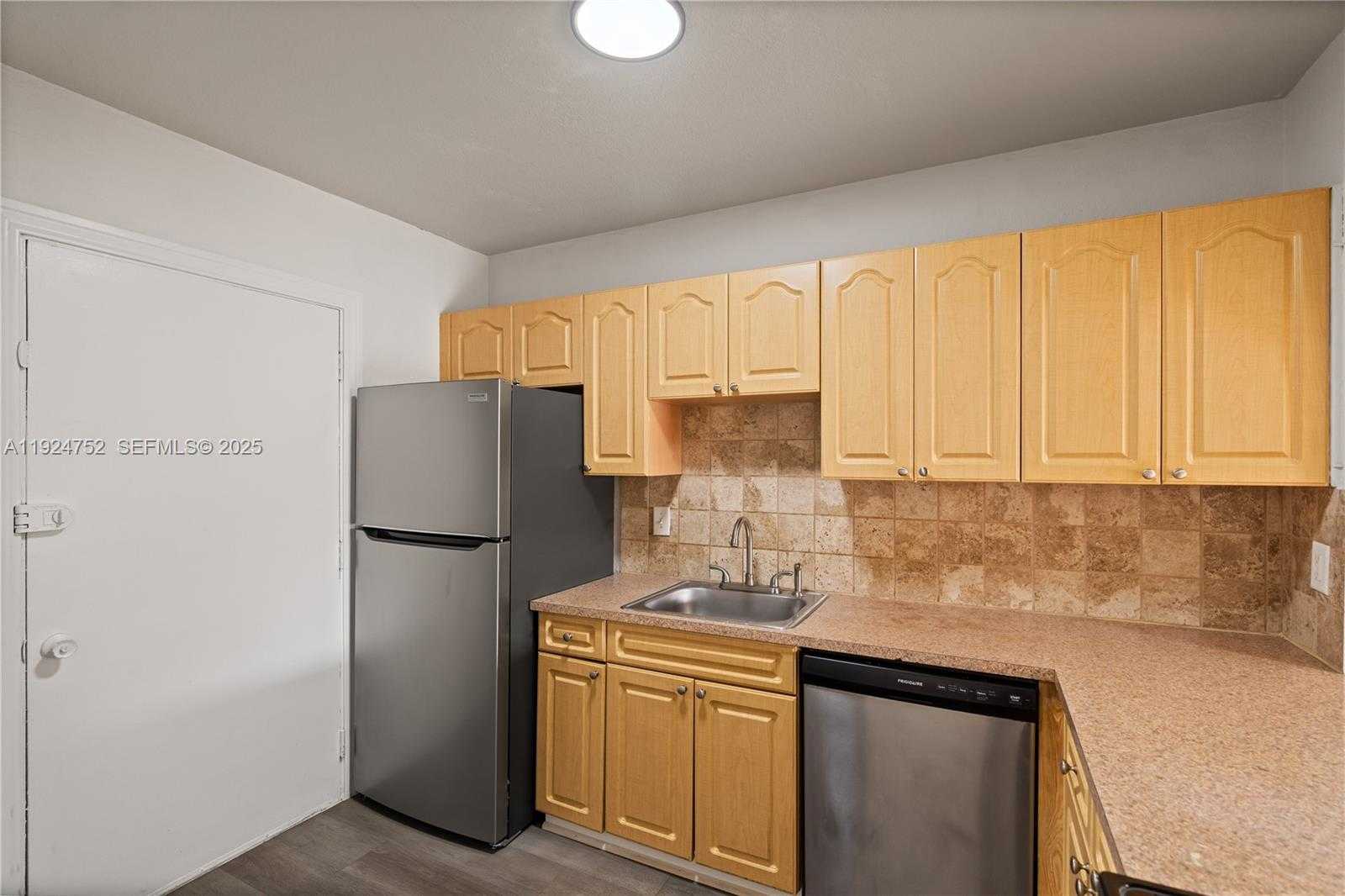 Small Image of 9972 SOUTH WEST 88TH ST #1126, Miami Number 11