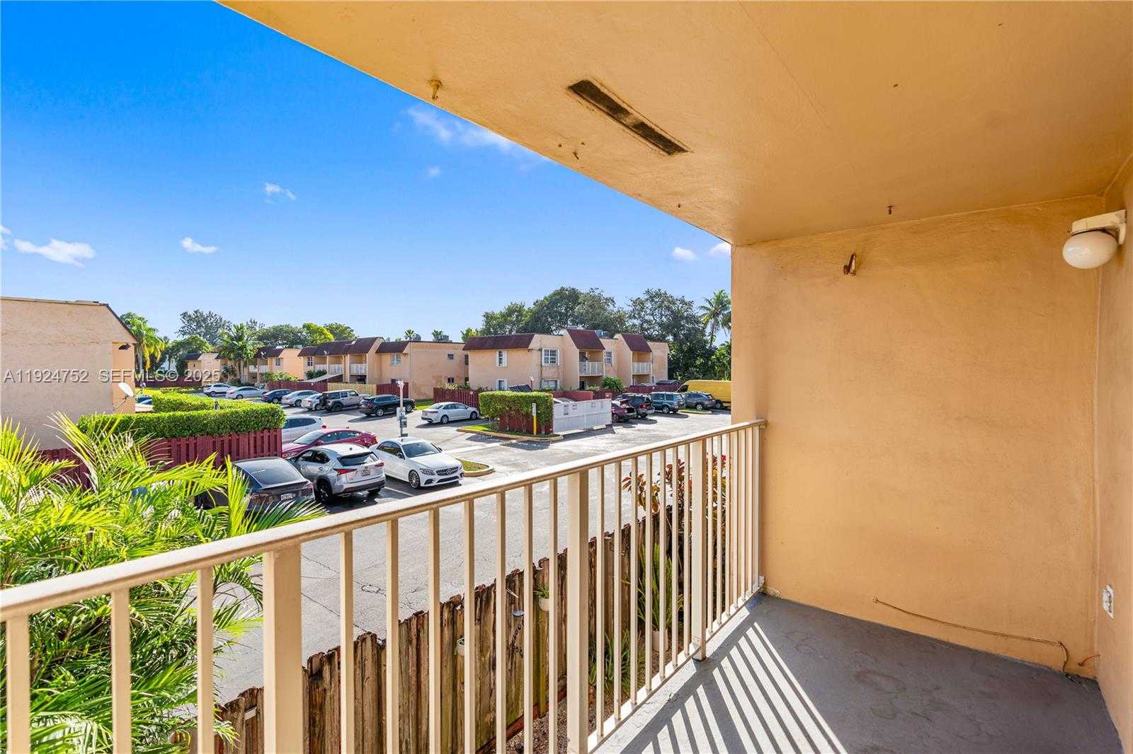 Small Image of 9972 SOUTH WEST 88TH ST #1126, Miami Number 22