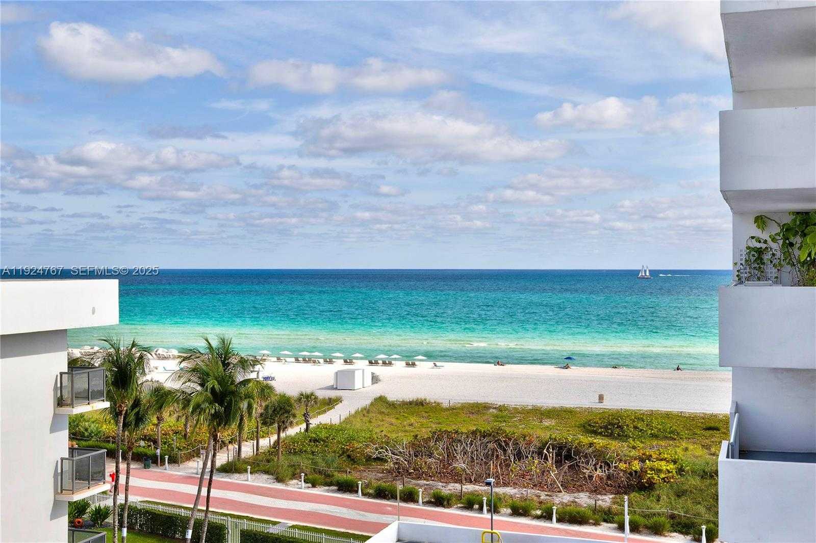 Small Image of 5825 COLLINS AVE #6E, Miami Beach Number 1