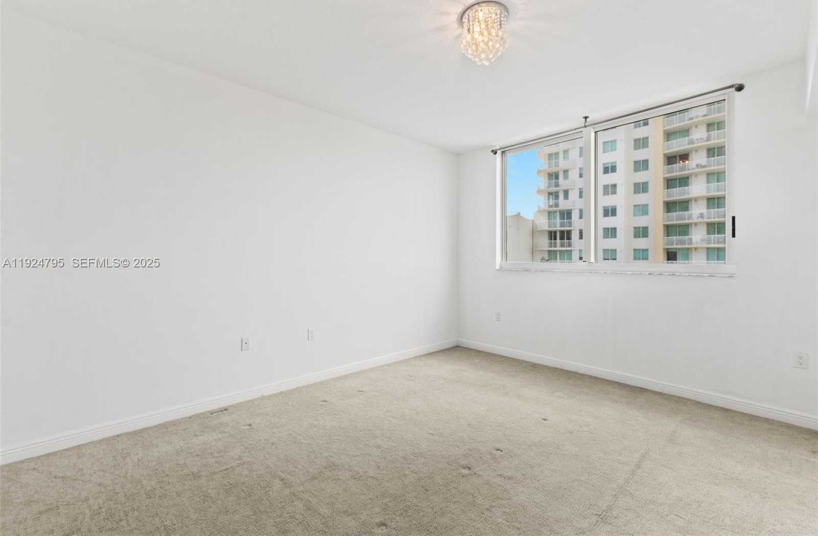 Small Image of 1755 EAST HALLANDALE BEACH BLVD #501E, Hallandale Beach Number 11