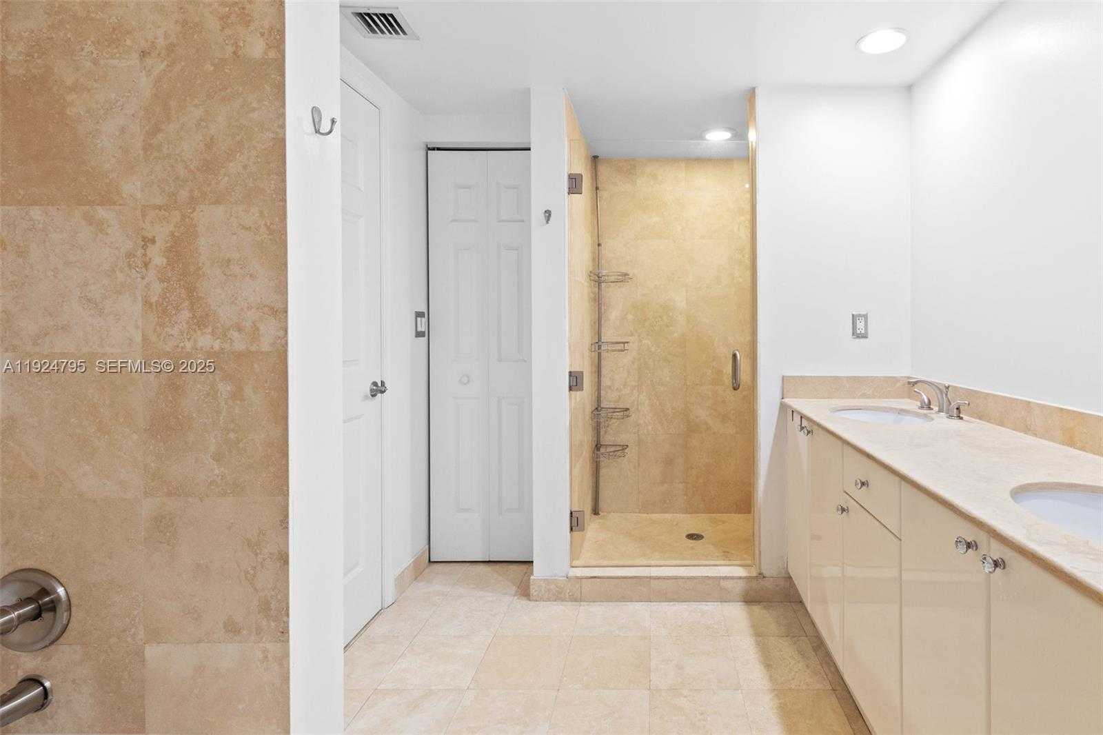 Small Image of 1755 EAST HALLANDALE BEACH BLVD #501E, Hallandale Beach Number 16