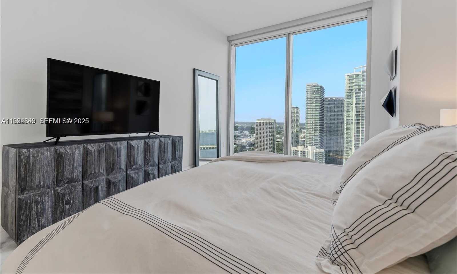 Small Image of 700 NORTH EAST 26TH TER #3406, Miami Number 17