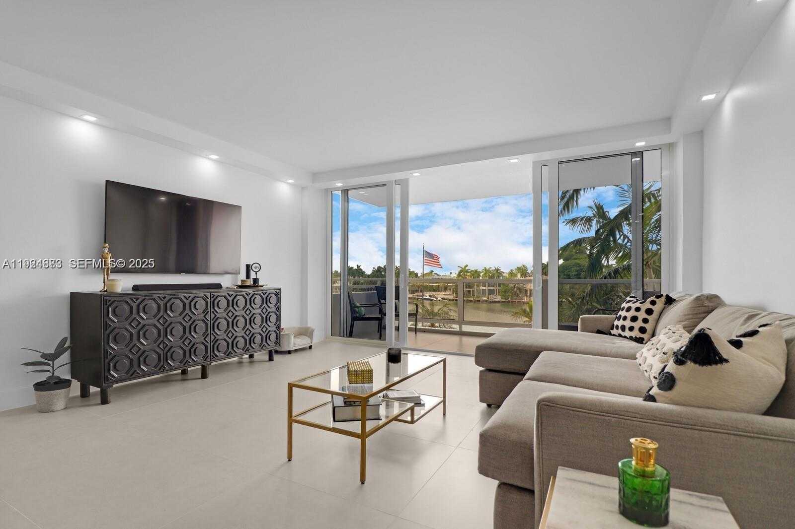 Small Image of 5700 COLLINS AVE #3J, Miami Beach Number 11