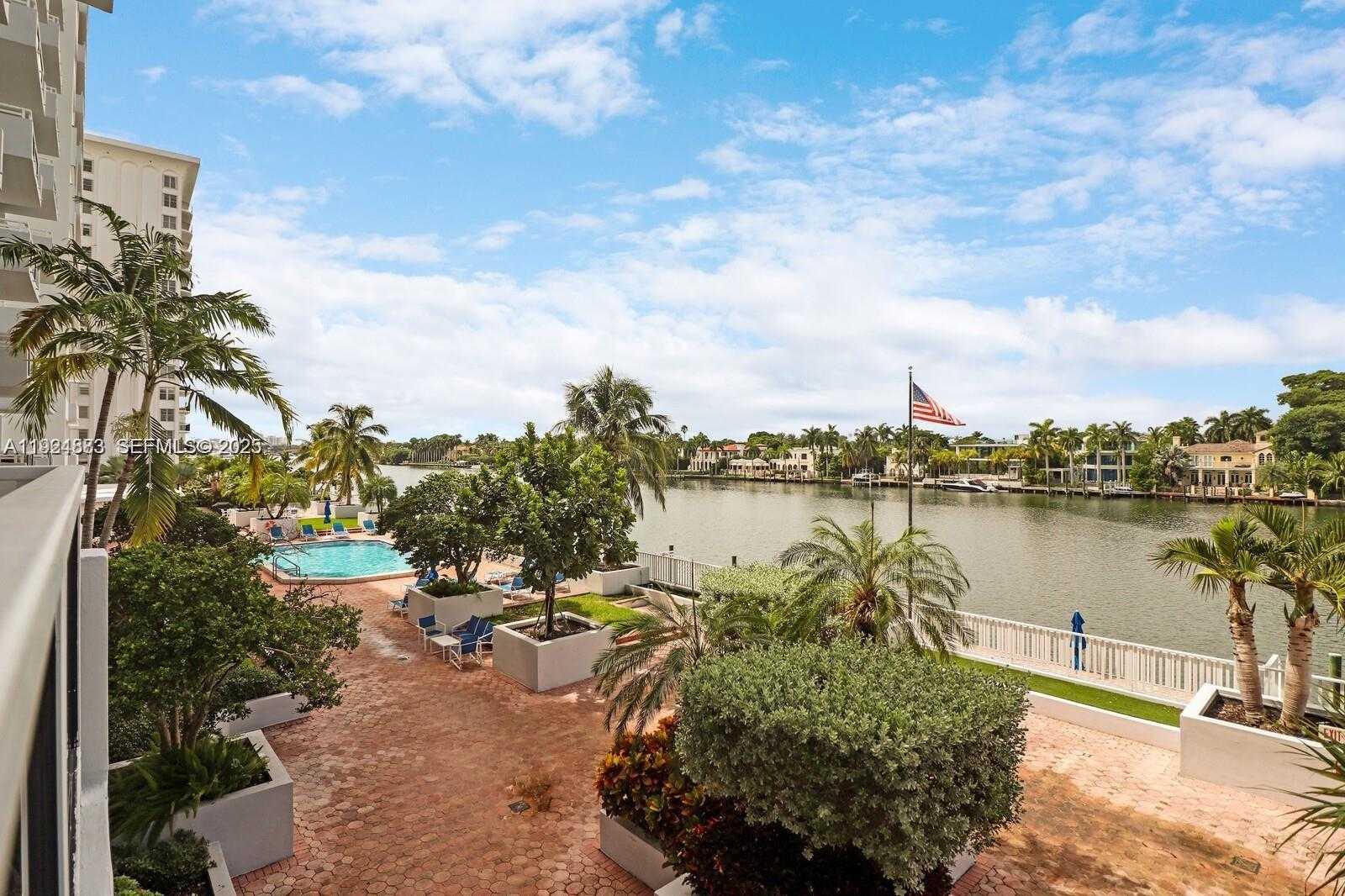 Small Image of 5700 COLLINS AVE #3J, Miami Beach Number 3