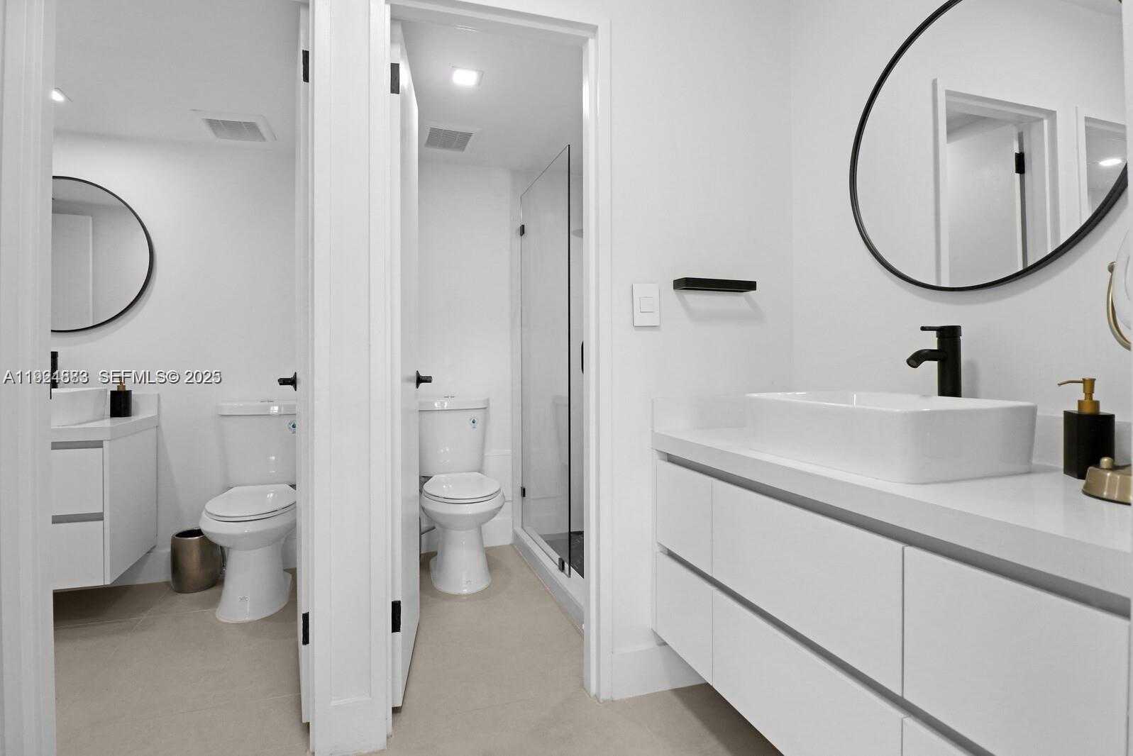 Small Image of 5700 COLLINS AVE #3J, Miami Beach Number 34