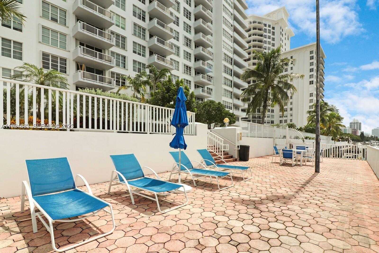 Small Image of 5700 COLLINS AVE #3J, Miami Beach Number 43