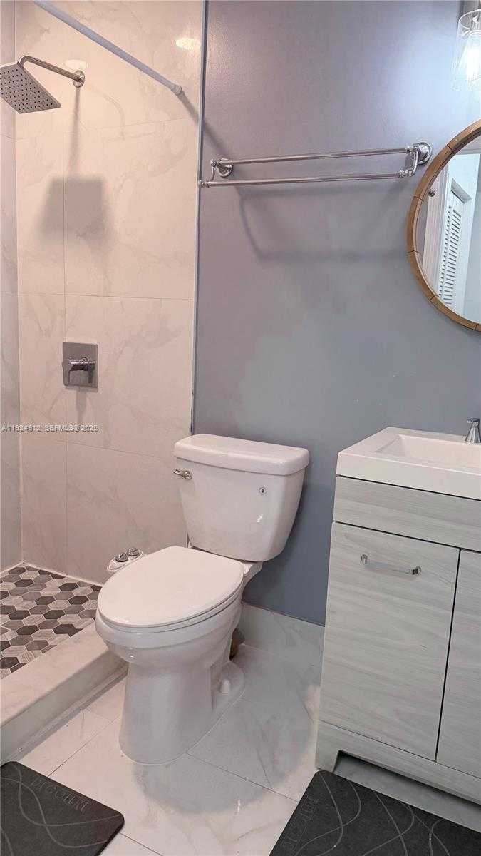 Small Image of 5785 NORTH WEST 116TH AVE #106, Doral Number 12