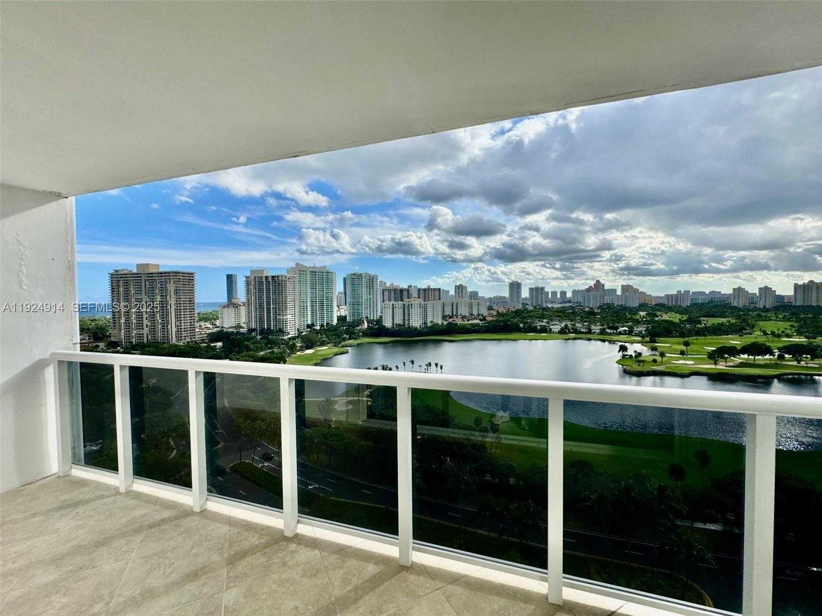 Small Image of 3675 NORTH COUNTRY CLUB DR #2007, Aventura Number 13