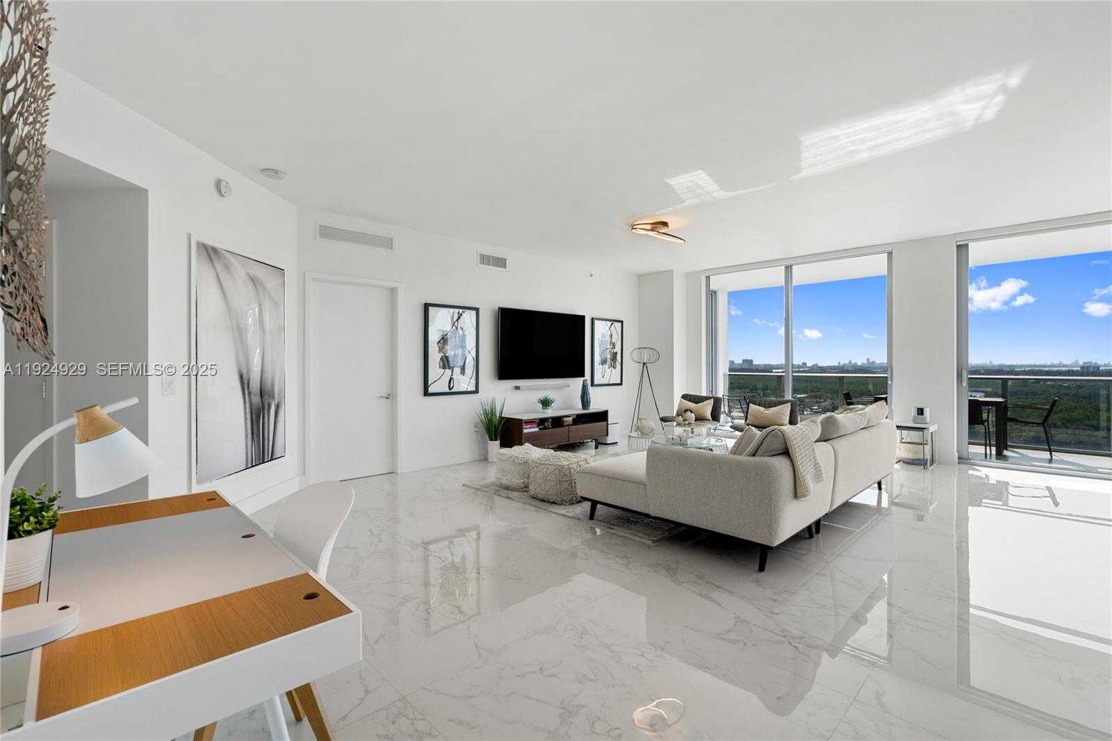 Small Image of 17111 BISCAYNE BLVD #2002, North Miami Beach Number 12