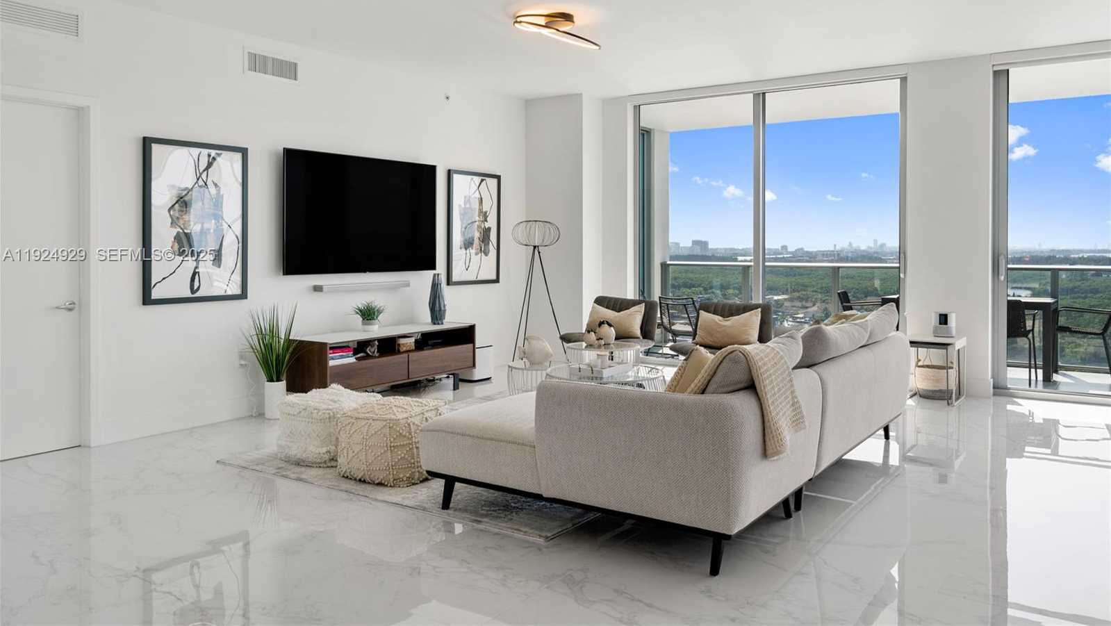 Small Image of 17111 BISCAYNE BLVD #2002, North Miami Beach Number 13