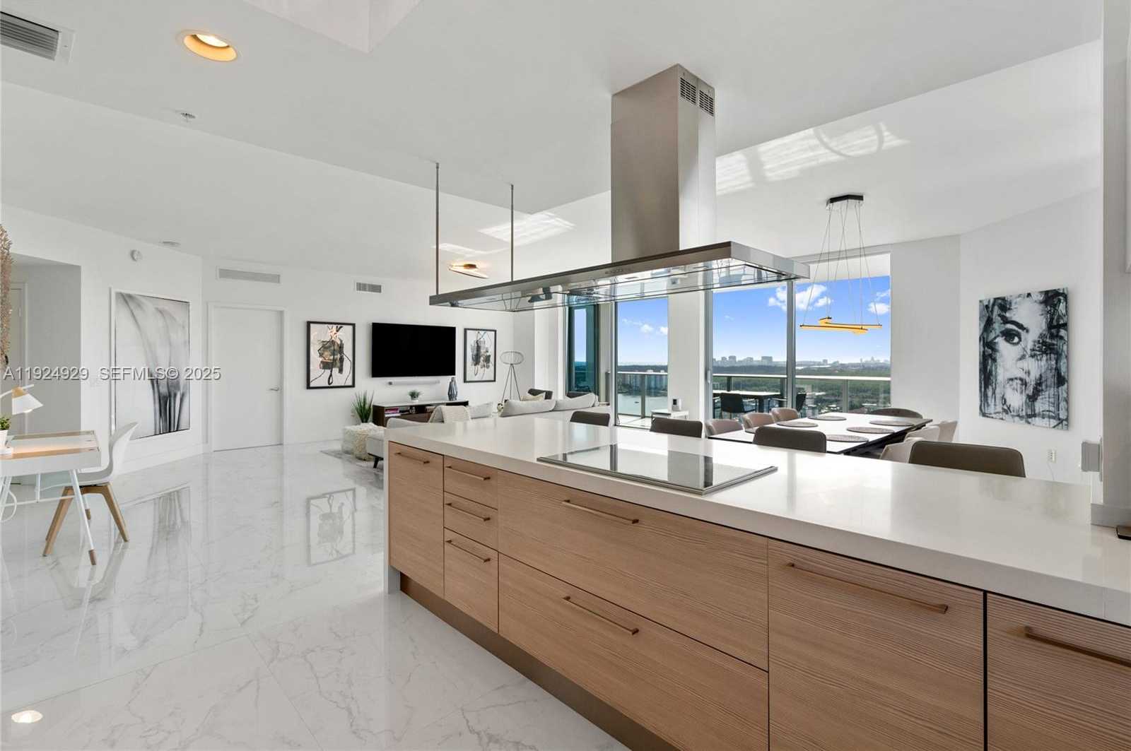 Small Image of 17111 BISCAYNE BLVD #2002, North Miami Beach Number 20