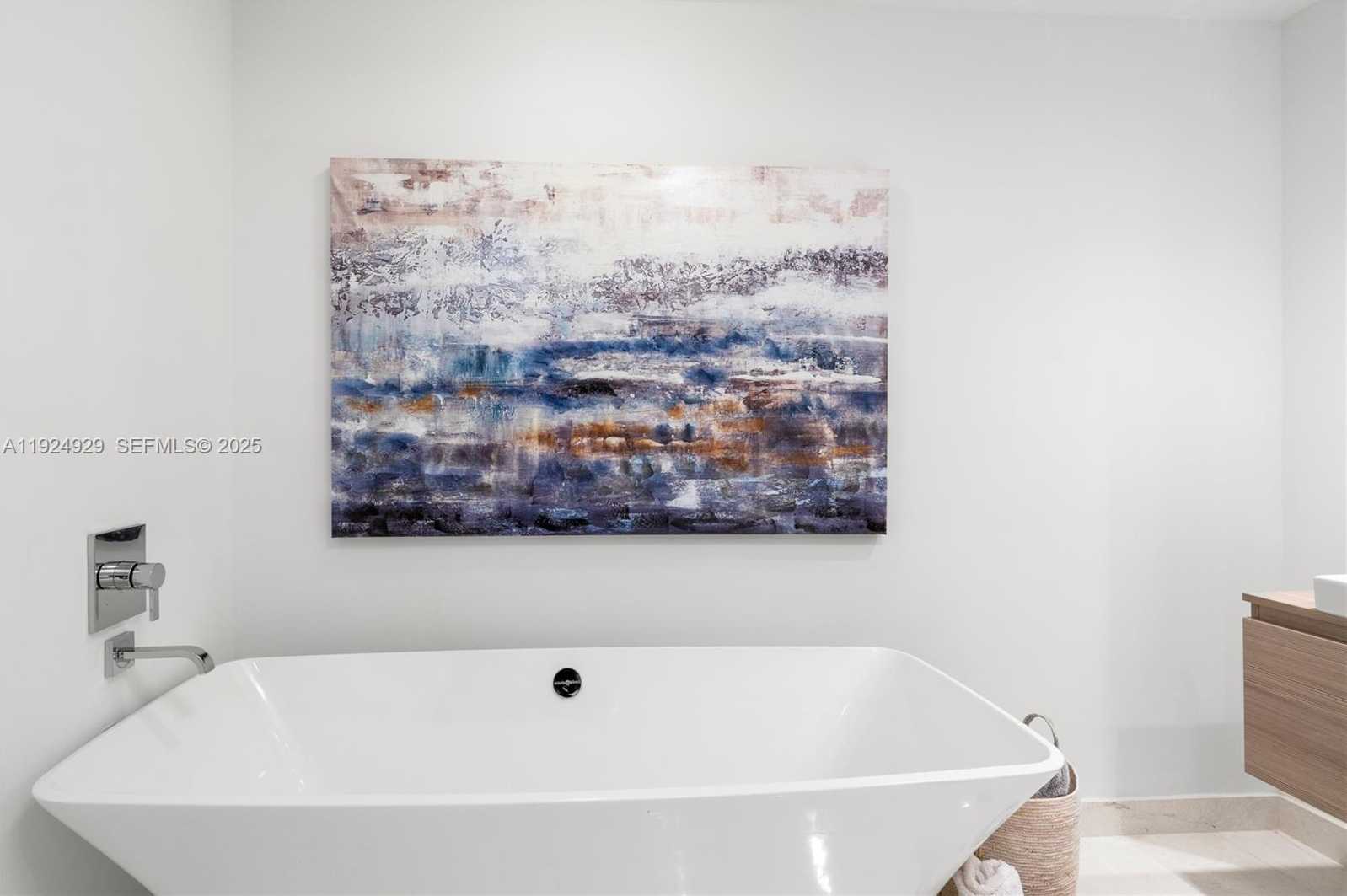 Small Image of 17111 BISCAYNE BLVD #2002, North Miami Beach Number 37