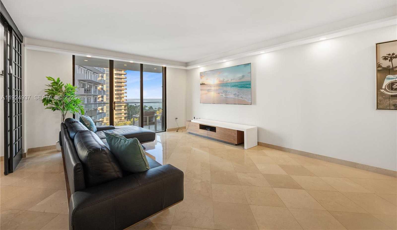 Small Image of 9801 COLLINS AVE #10G, Bal Harbour Number 14