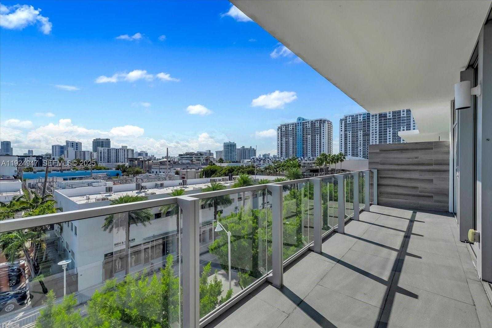 Small Image of 1201 20TH ST #PH07, Miami Beach Number 17