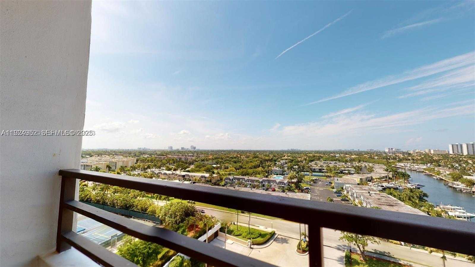 Small Image of 2500 PARKVIEW DR #1207, Hallandale Beach Number 42