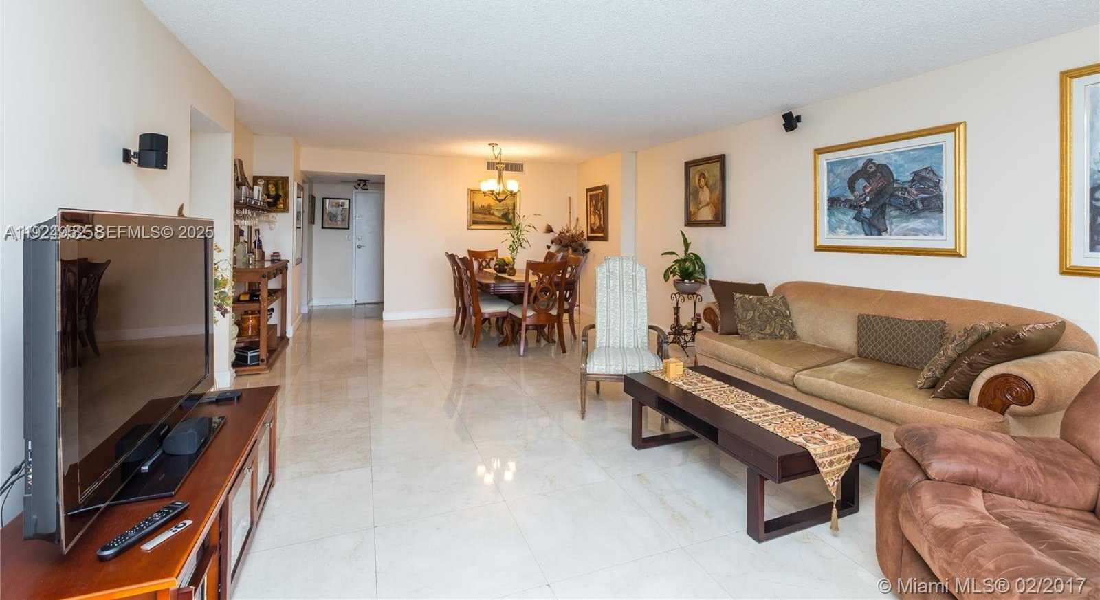 Small Image of 2500 PARKVIEW DR #1207, Hallandale Beach Number 5