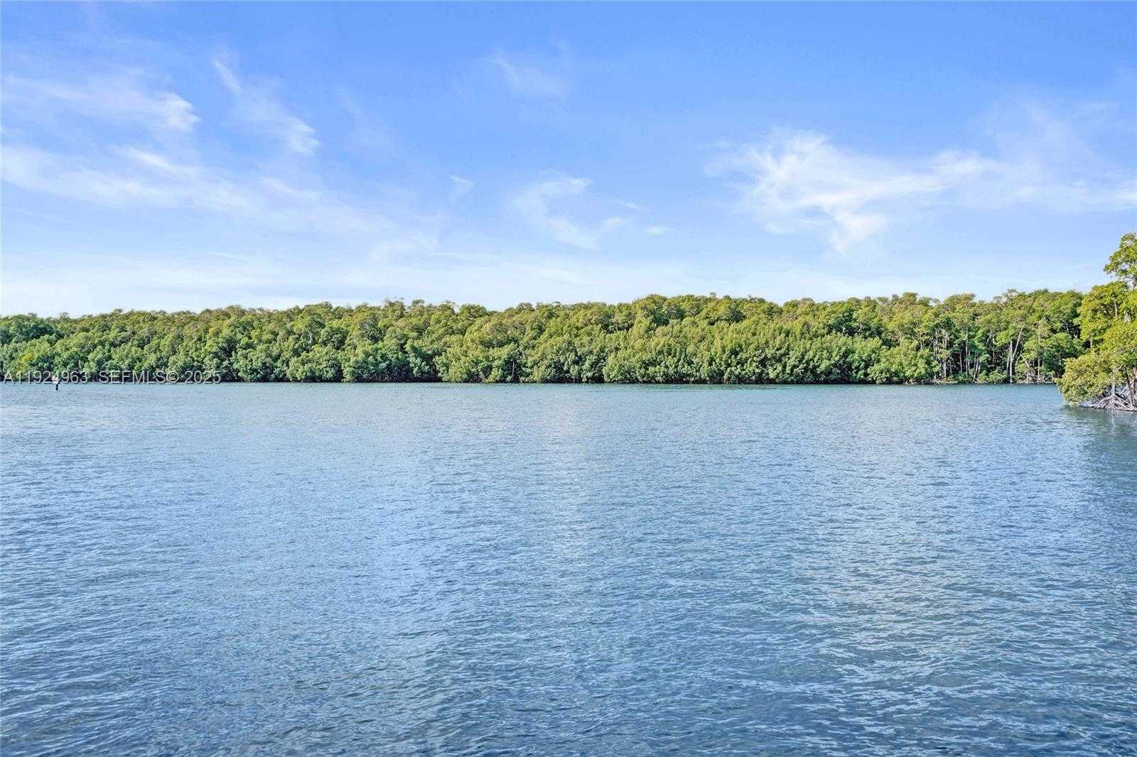 Small Image of Sunny Isles Beach Number 47