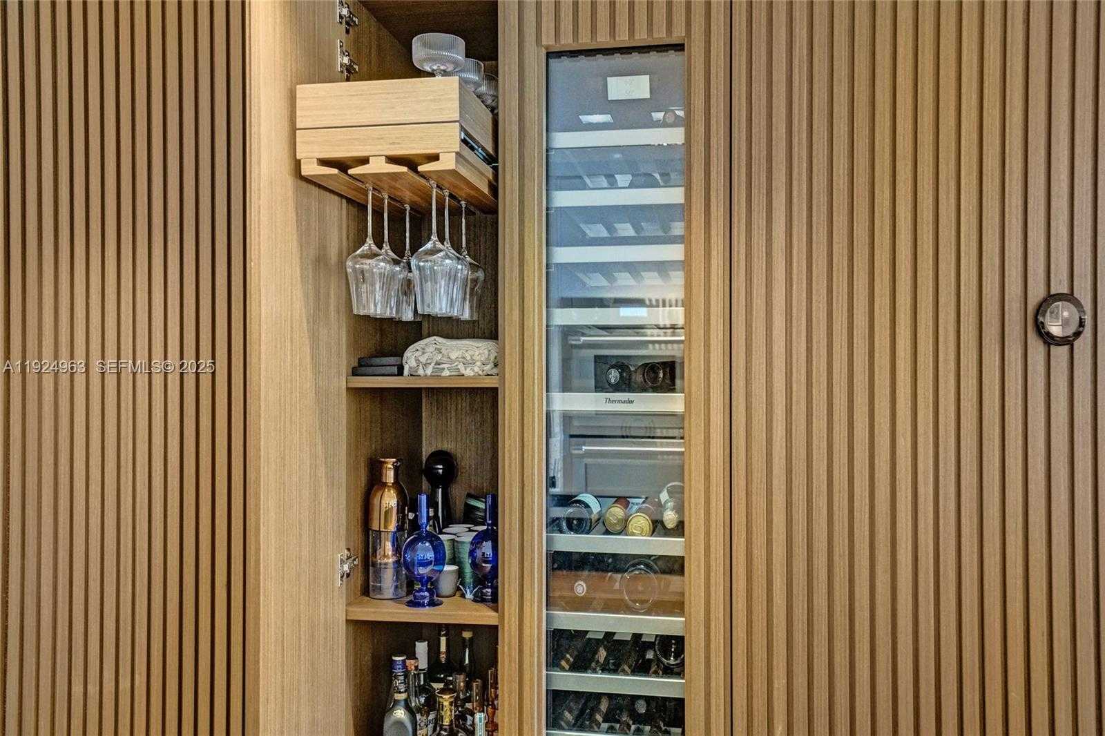 Small Image of Sunny Isles Beach Number 8