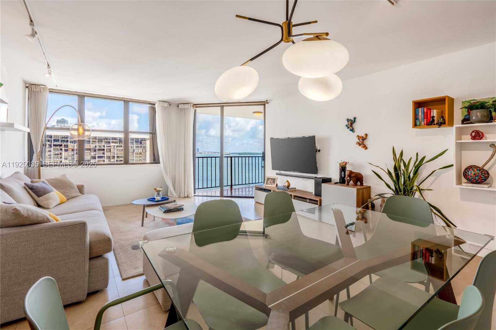 Small Image of 1925 BRICKELL AVE #D2006, Miami Number 1