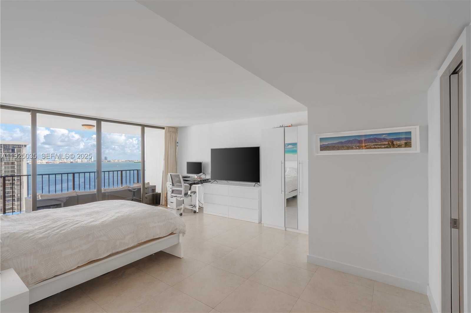 Small Image of 1925 BRICKELL AVE #D2006, Miami Number 15