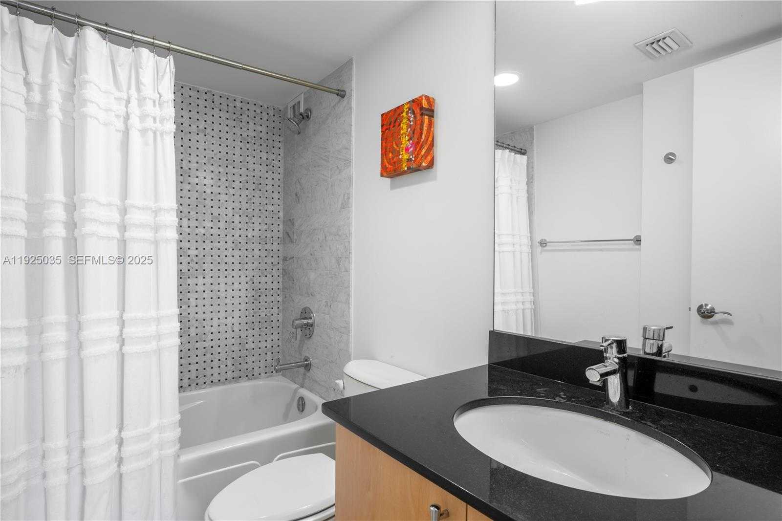 Small Image of 1925 BRICKELL AVE #D2006, Miami Number 25