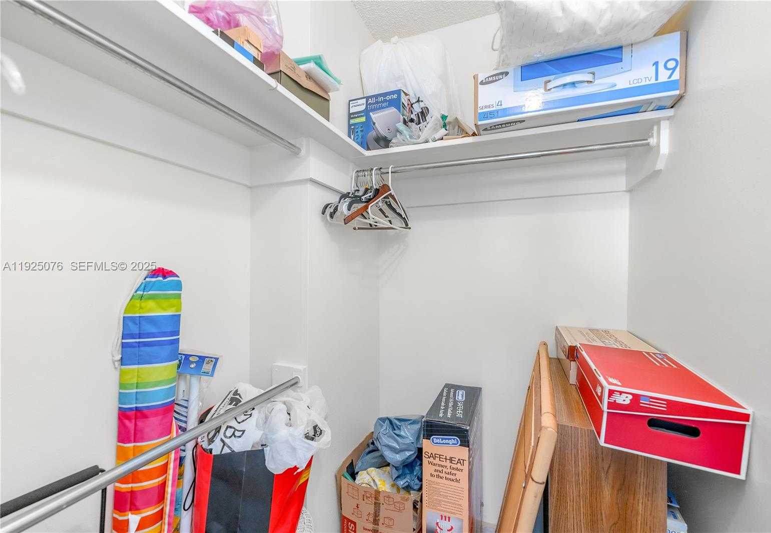 Small Image of 3180 SOUTH OCEAN DR #1012, Hallandale Beach Number 23