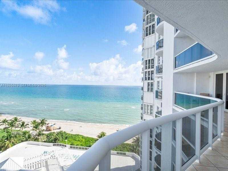 Small Image of 16711 COLLINS AVE #1604, Sunny Isles Beach Number 1