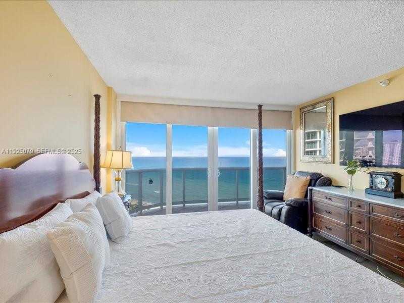 Small Image of 16711 COLLINS AVE #1604, Sunny Isles Beach Number 15