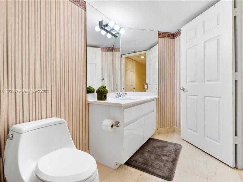 Small Image of 16711 COLLINS AVE #1604, Sunny Isles Beach Number 50