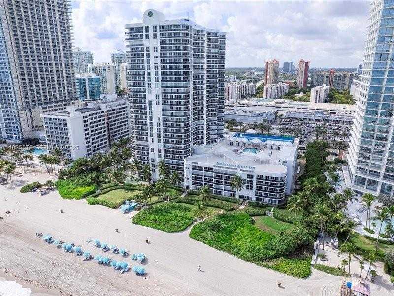 Small Image of 16711 COLLINS AVE #1604, Sunny Isles Beach Number 57