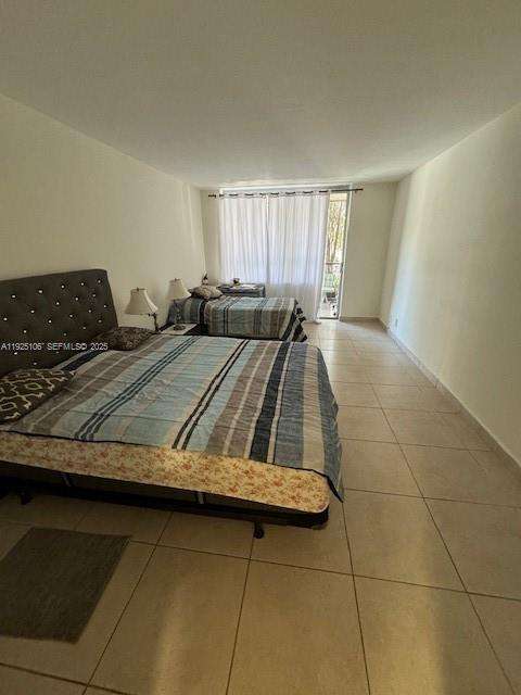 Small Image of 2001 ATLANTIC SHORES BLVD #105, Hallandale Beach Number 11