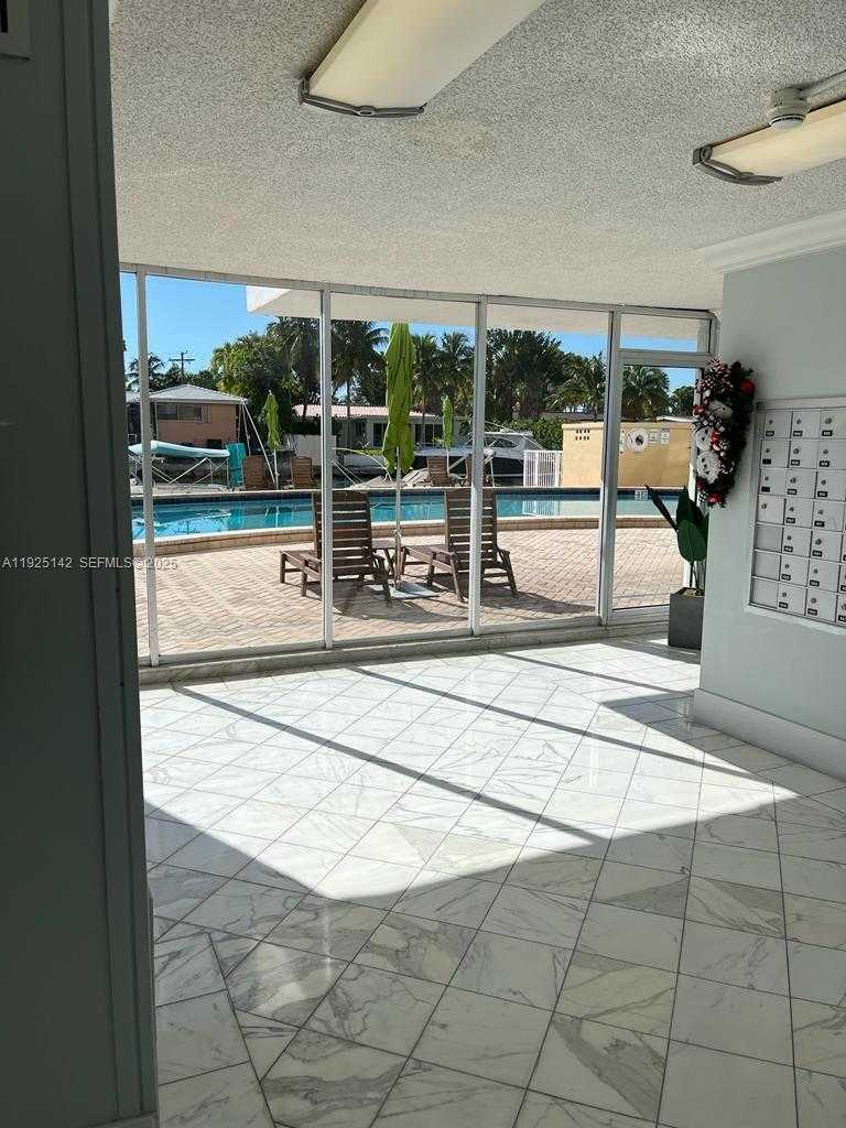 Small Image of 2020 NORTH EAST 135TH ST #609, North Miami Number 1