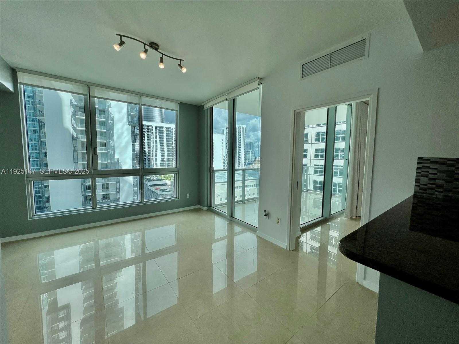 Small Image of 300 SOUTH BISCAYNE BLVD #3011, Miami Number 1