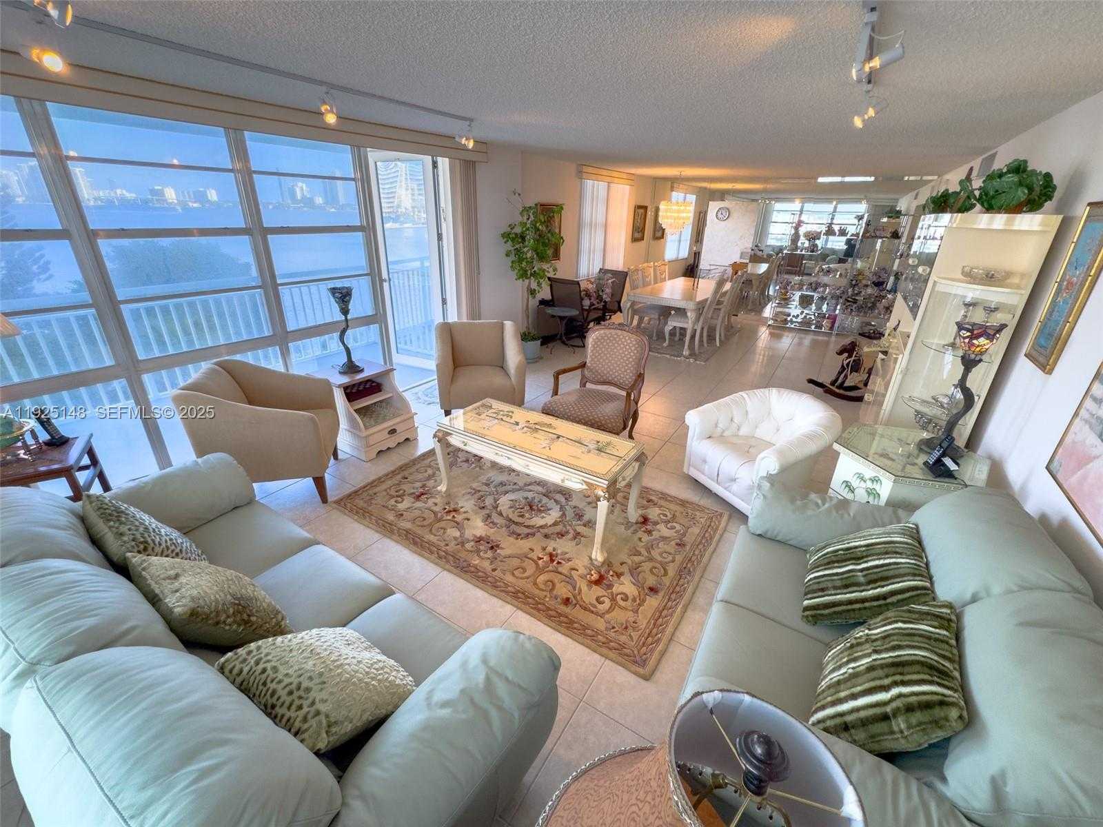 Small Image of 301 174TH ST #503, Sunny Isles Beach Number 14