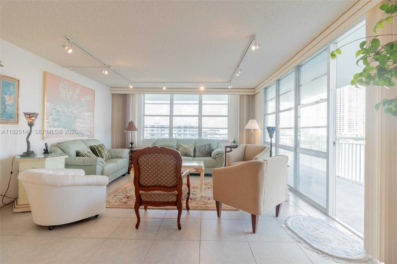 Small Image of 301 174TH ST #503, Sunny Isles Beach Number 15