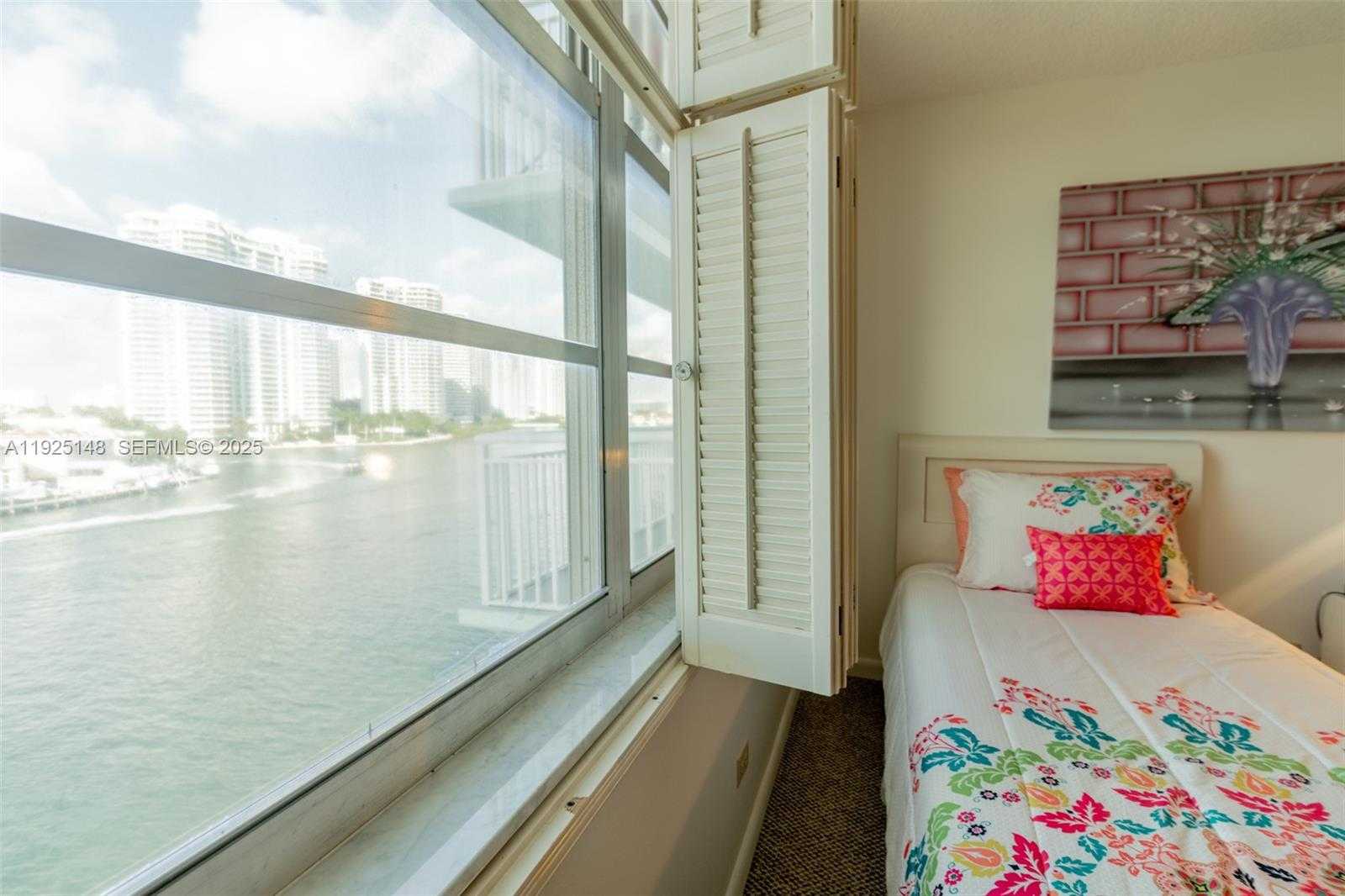 Small Image of 301 174TH ST #503, Sunny Isles Beach Number 37