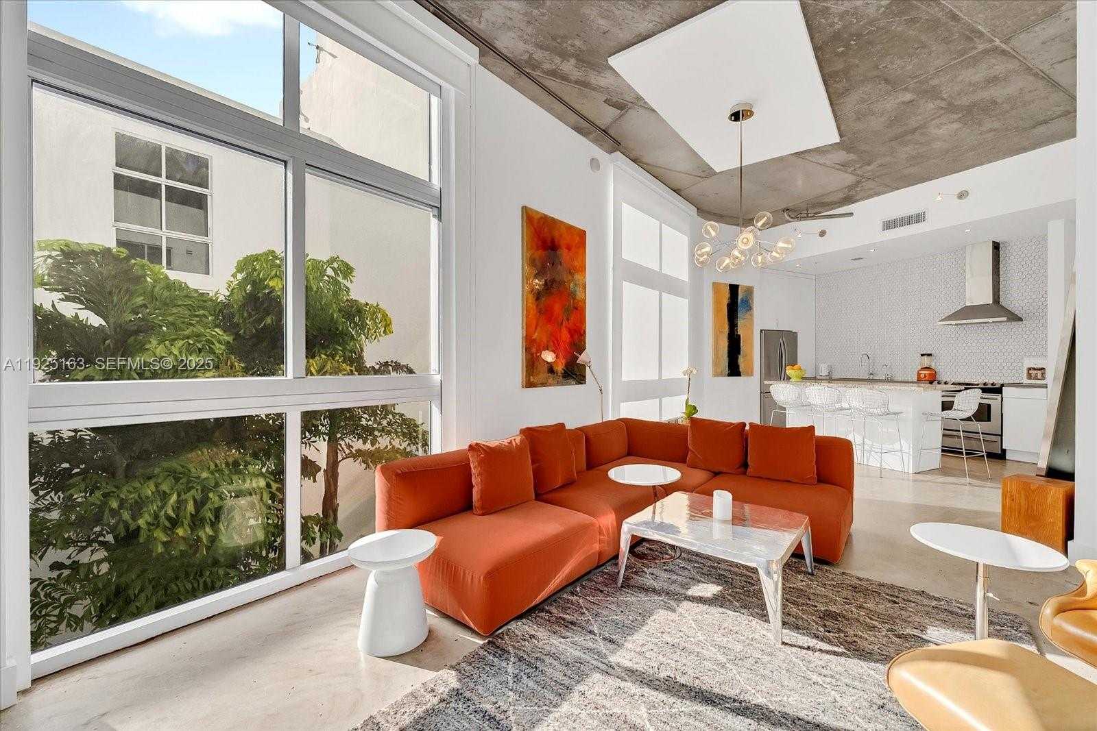 Small Image of 2001 MERIDIAN AVE #510, Miami Beach Number 6