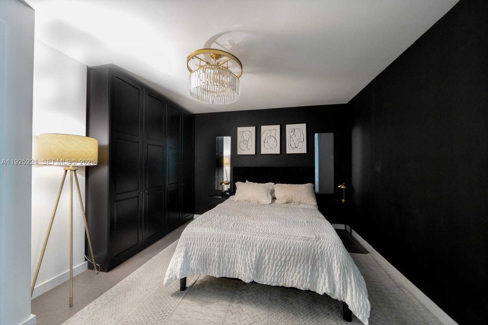 Small Image of 3301 NORTH EAST 1ST AVE #M0201, Miami Number 4