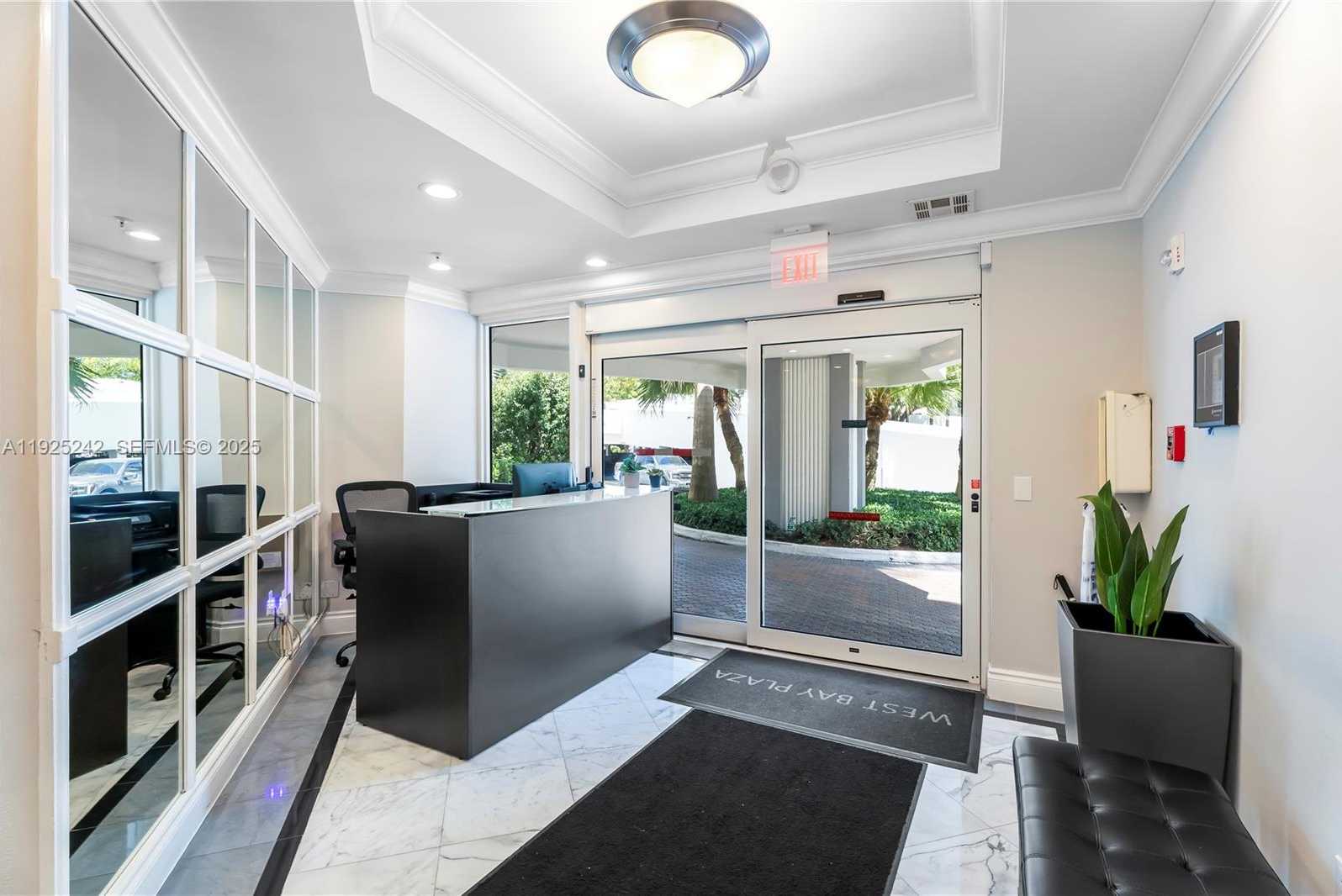 Small Image of 1688 WEST AVE #401, Miami Beach Number 20