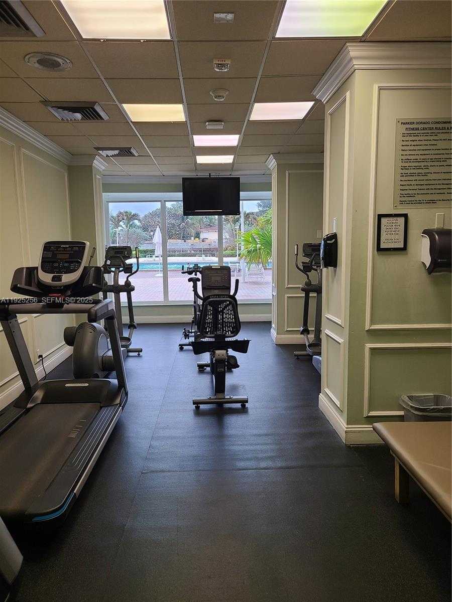 Small Image of 3180 SOUTH OCEAN DR #307, Hallandale Beach Number 20