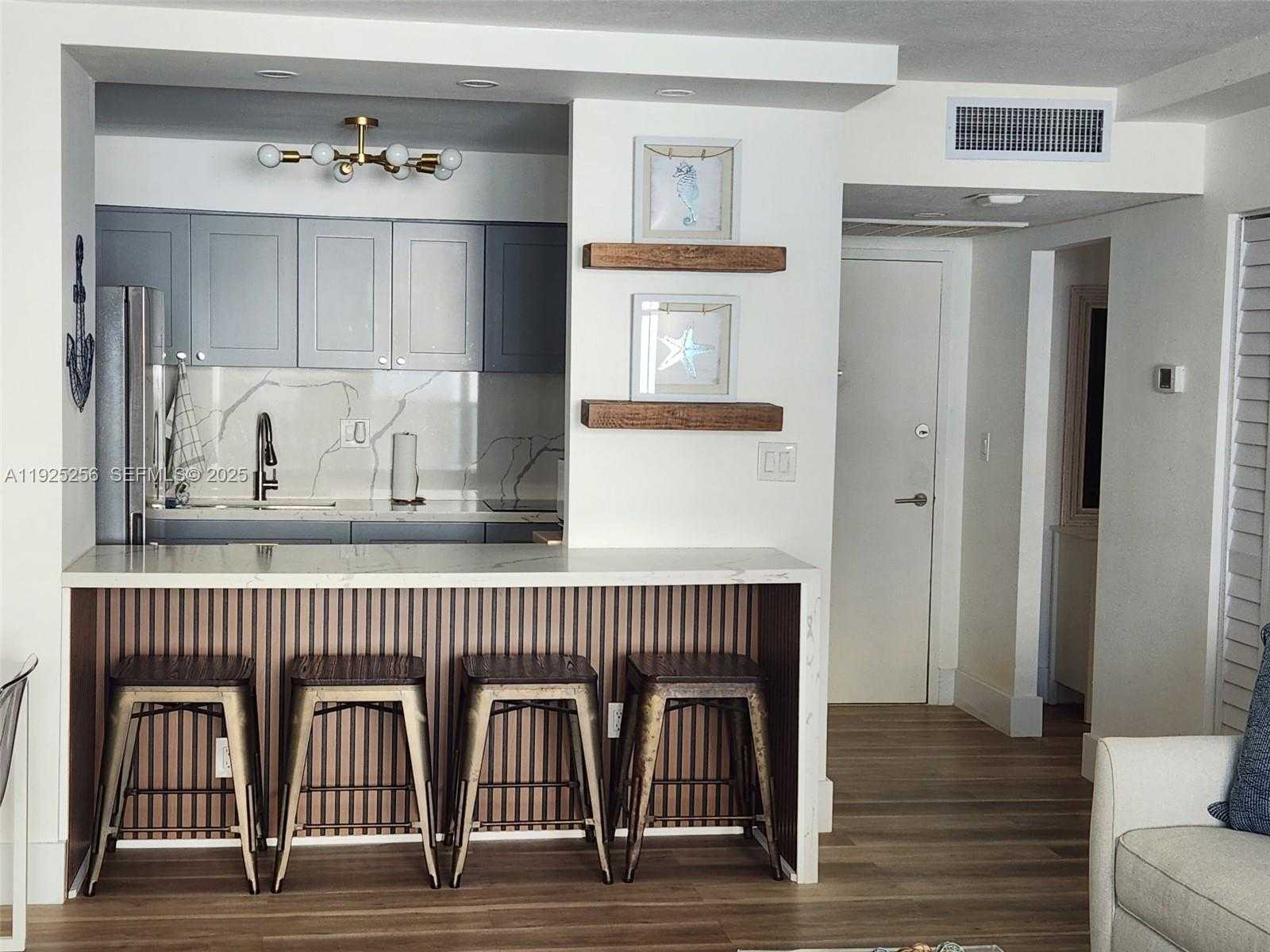 Small Image of 3180 SOUTH OCEAN DR #307, Hallandale Beach Number 7